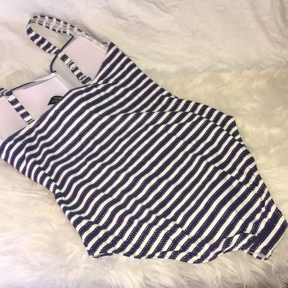 BRAND NEW!!!!! NIP TUCK ONE PIECE Sz 14 - Picture 3 of 8